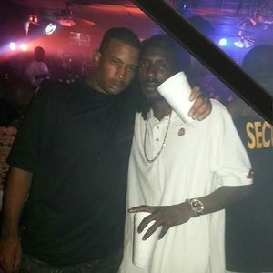 Meet your Posher, Carlos